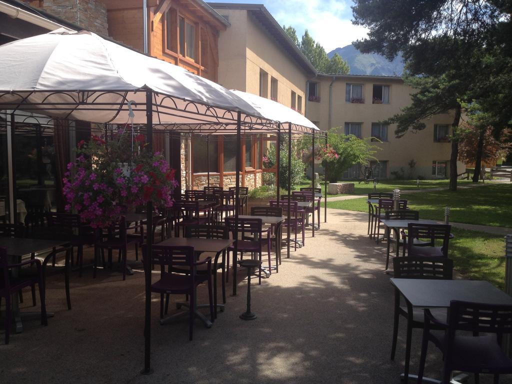 Hotel Logis Le Embrun